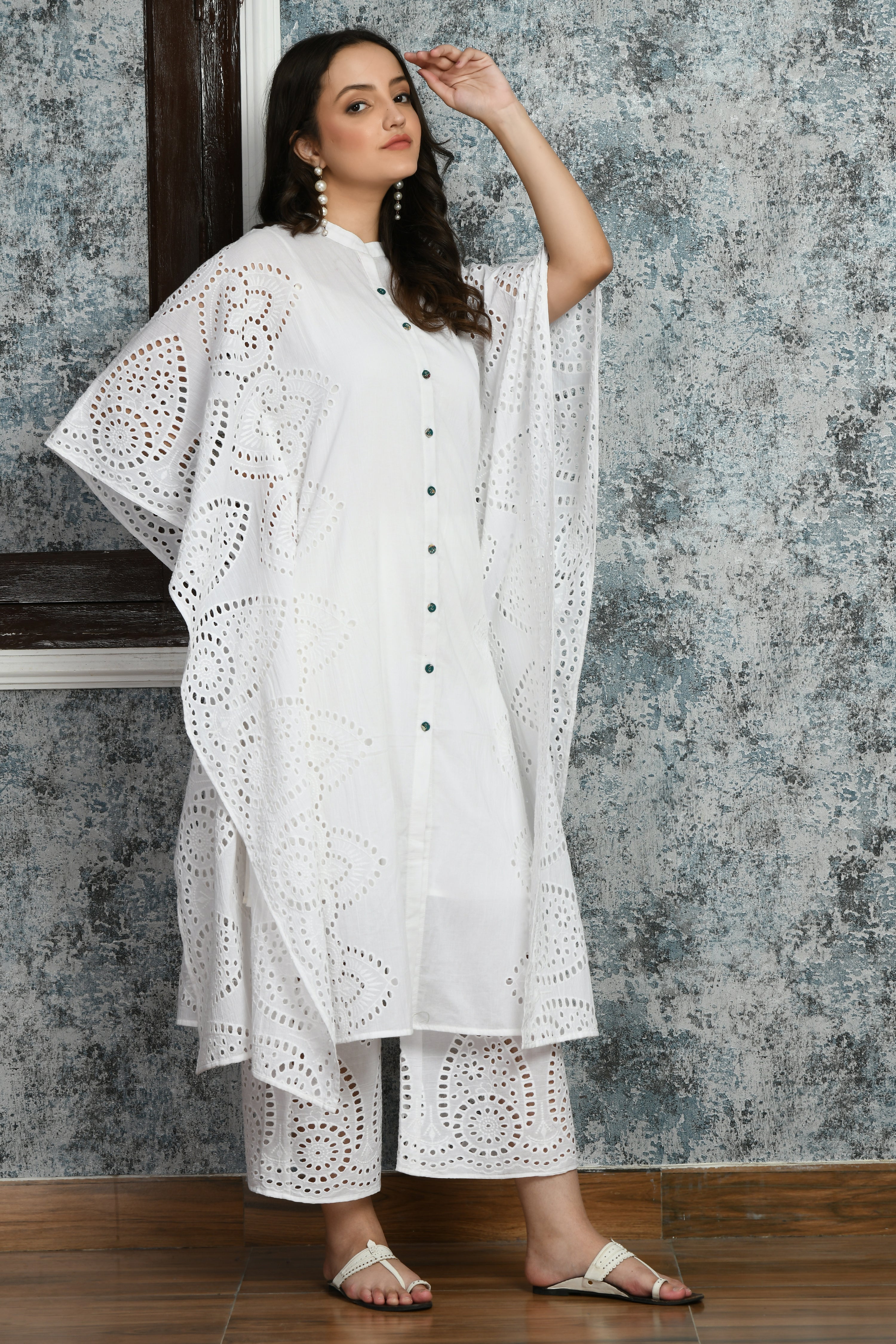 Swait Cotton Kaftan | White Cotton Kaftan for Women